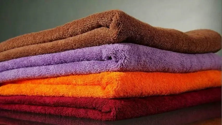 Салфетки / полотенца / пледы