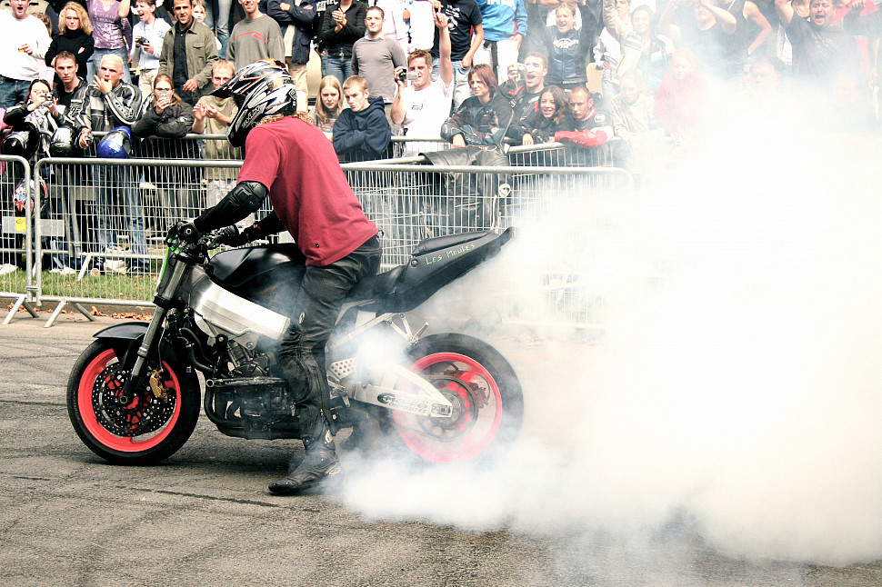 racing 4-t motobike a